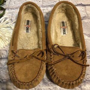 Minnetonka Brit Trapper Moccasins